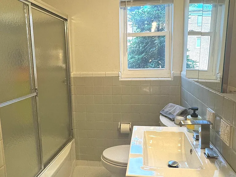 63 Manor Dr — Photo 10