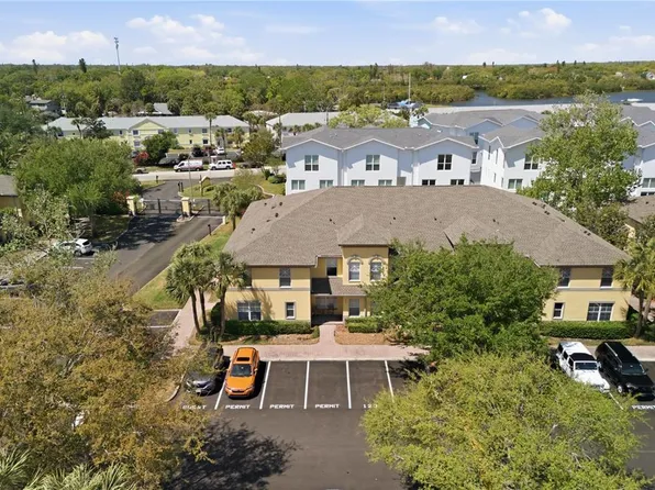 3871 Mariner Dr, Saint Petersburg, FL 33705