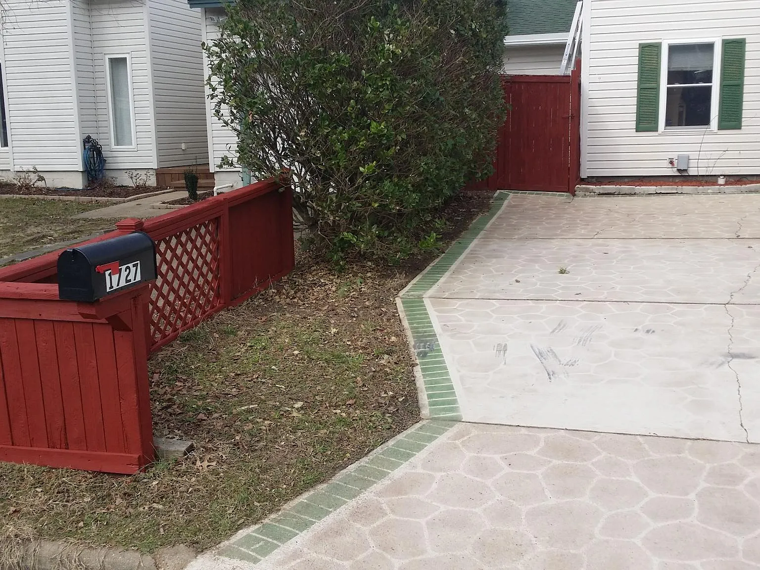 1727 Dylan Drive — Photo 3