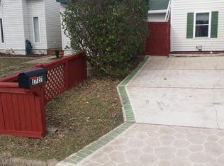 1727 Dylan Dr, Virginia Beach, VA 23464