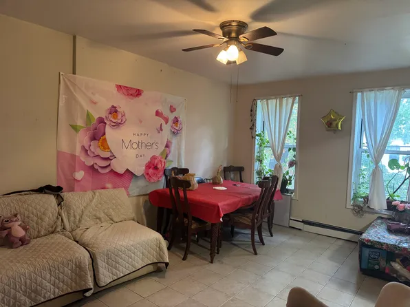 191 Grant Avenue image 8 of 34