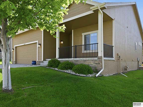 3rd image of 14318 S 20th St