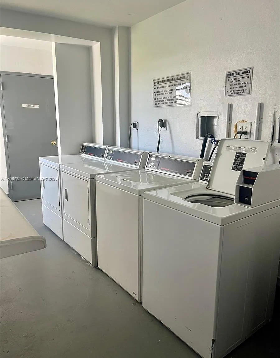 Biscaya Iv Condo — Photo 3
