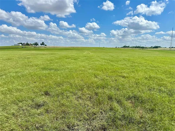 E Lawter Rd, Weatherford, OK 73096