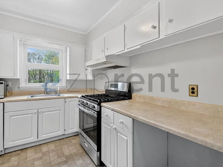 30 Mary Ln — Photo 7