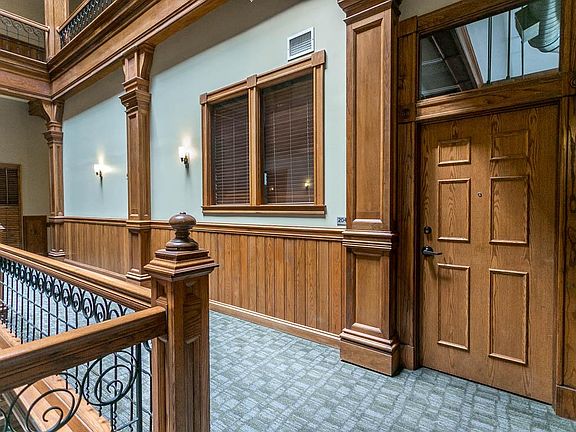4th image of 612 Central St APT 204