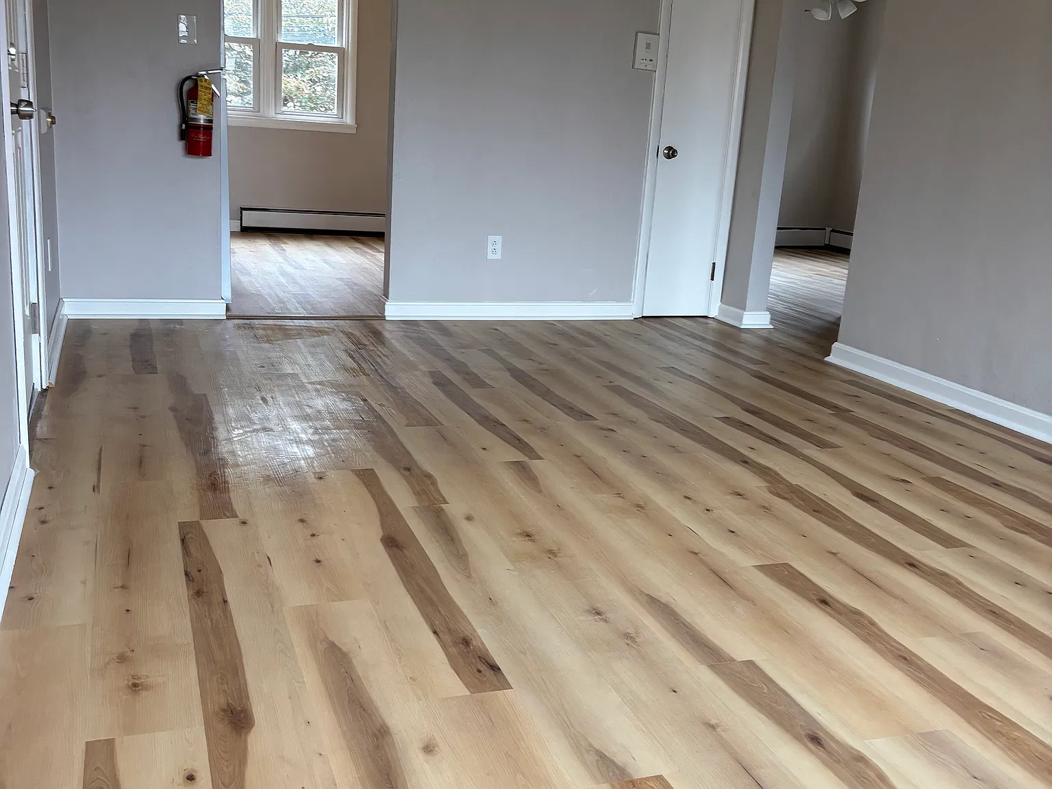 2 bed, 750 sqft, $950 — Photo 3