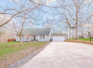 2042 S Maple Run, Warsaw, IN 46580