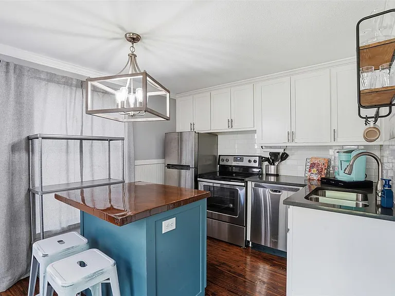 5333 El Campo Ave — Photo 3