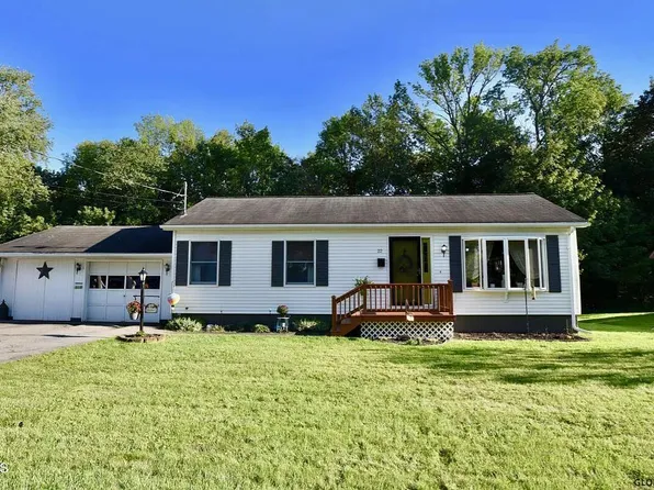 22 Martindale Avenue, Hudson Falls, NY 12839