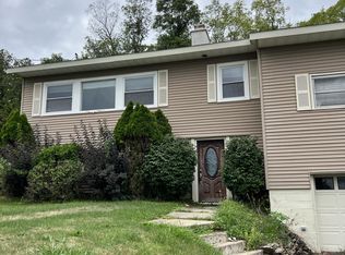 331 Terrace Rd, Schenectady, NY 12306