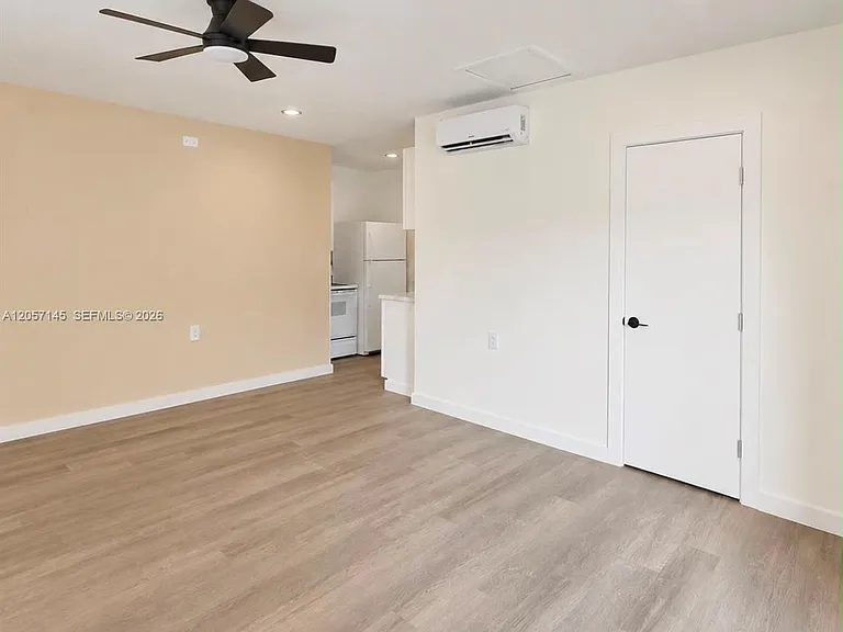 1461 NE 56th St #1-3 — Photo 7