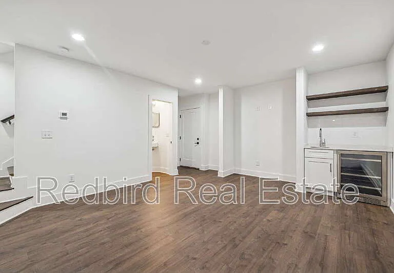 2050 McKinley St — Photo 13