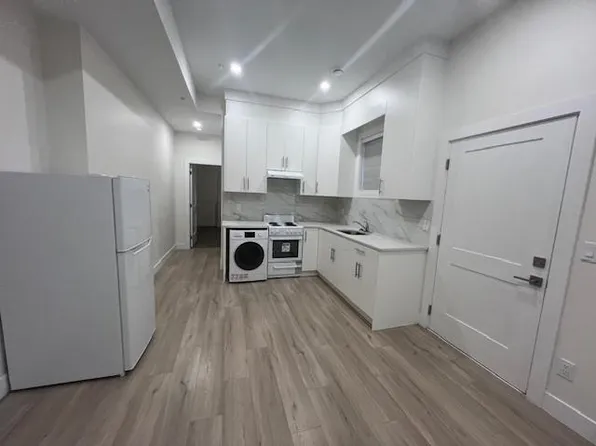 8016 Annis Rd #8, Chilliwack, BC V2P 6H3