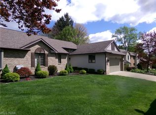 4911 Pond Dr NW, North Canton, OH 44720