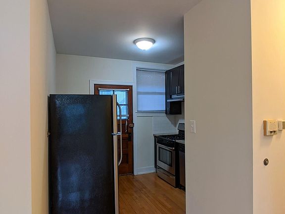 4th image of 4535 N Leavitt St #1MB