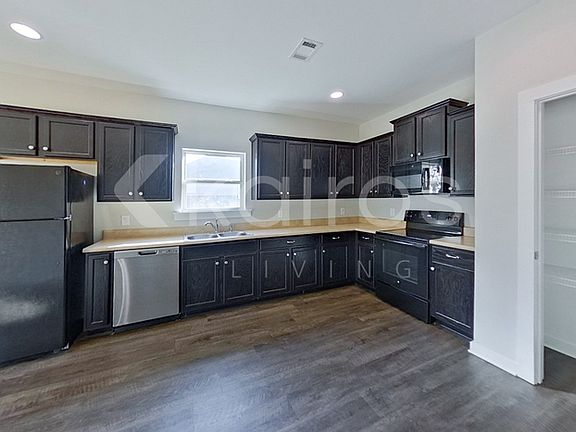 5th image of 1525 New Prospect Rd