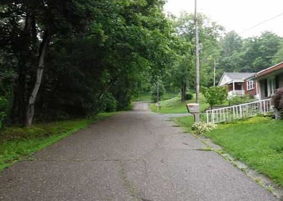 5th image of 358 Wagner Ave