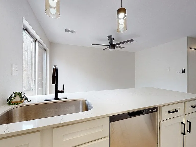 Park Ridge Townhomes — Photo 13