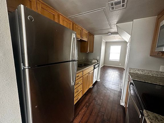4th image of 600 Bagby Ave APT 5B