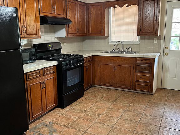 2nd image of 510 N Louise St #2