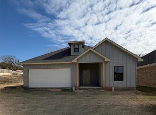 704 College, West, TX 76691