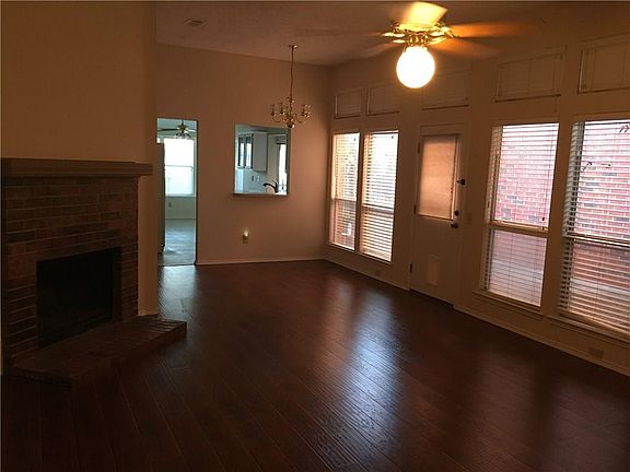 4th image of 1341 Maplewood Dr