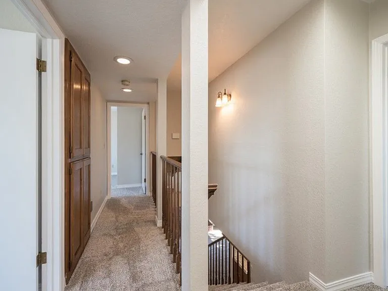 1396 Brighton Ave — Photo 10