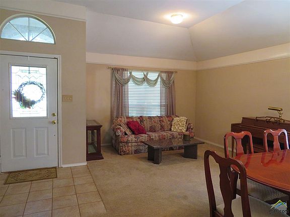 3rd image of 12981 Lauren Ln