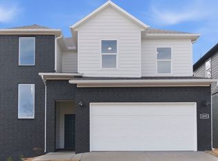 1834 E Fiji St, Fayetteville, AR 72701