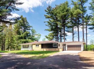 105 Spruce Ave, Carlton, MN 55718