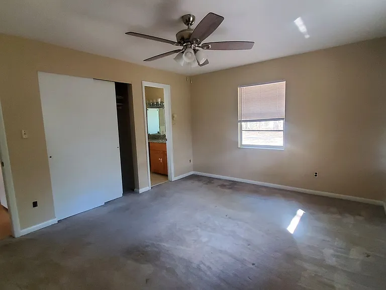 8503 SW 203rd Ct — Photo 16