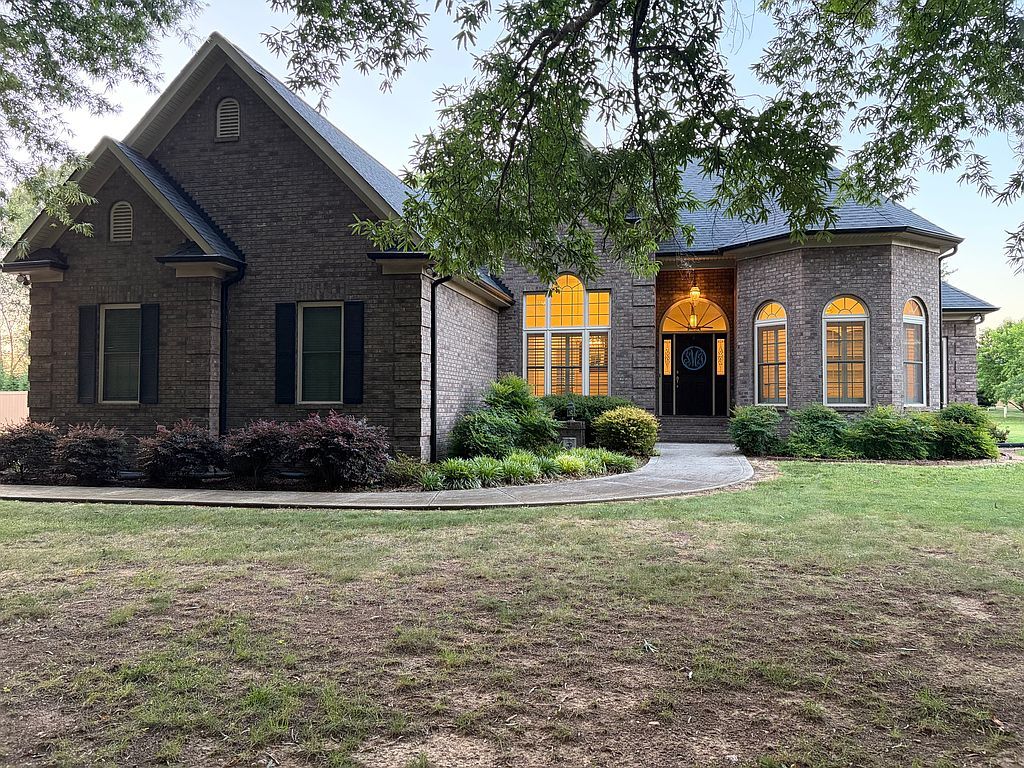 103 Water Oak Ln - Property Image
