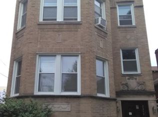 2215 W Carmen Ave, Chicago, IL 60625