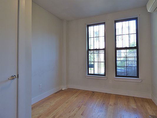 4th image of 259 Powers St #1B