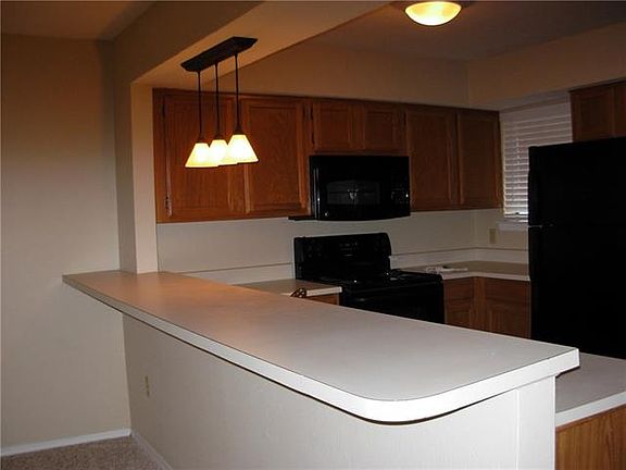 2nd image of 274 Henry M Chandler Dr