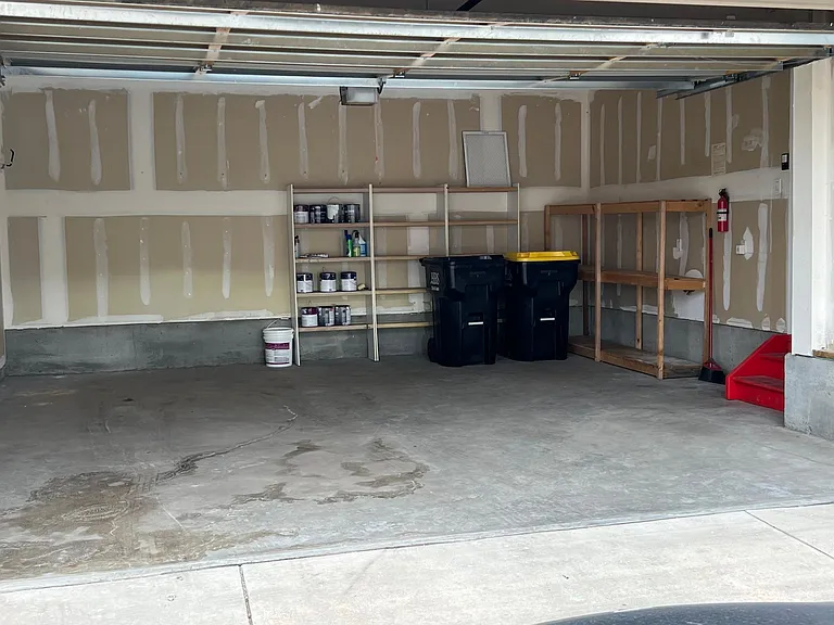 23140 York Ave — Photo 6