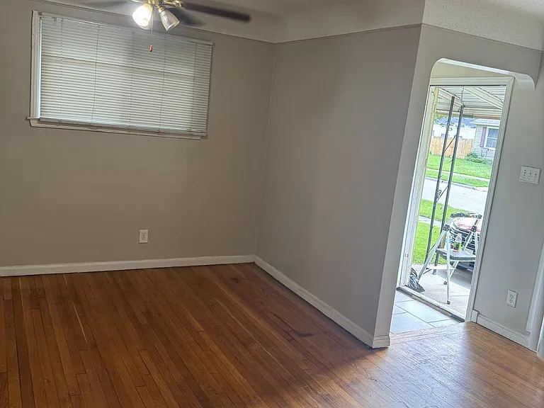 1141 Woodland Dr — Photo 8