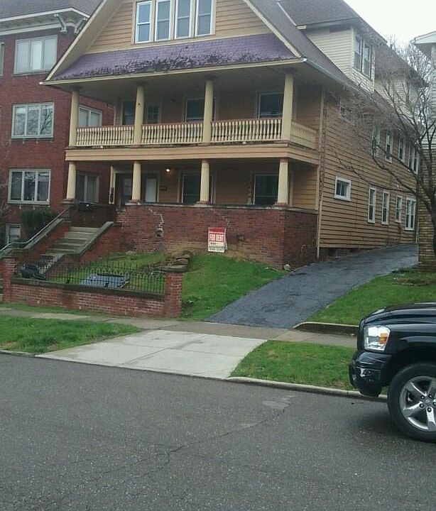 1st image of 2197 Grandview Ave #2