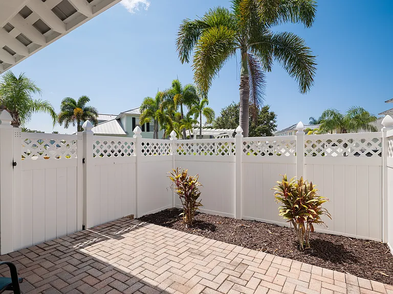 214 Aberdeen Pond Dr — Photo 47
