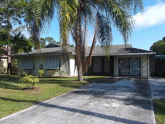 2nd image of 1042 NW Bayshore Blvd
