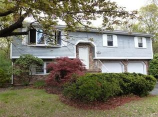 6 Lewis Rd, Foxboro, MA 02035