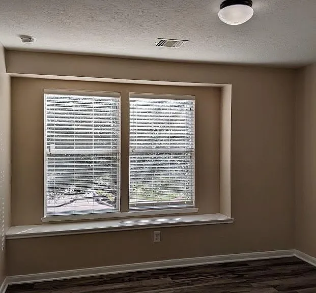 8014 Chasewood Dr — Photo 14