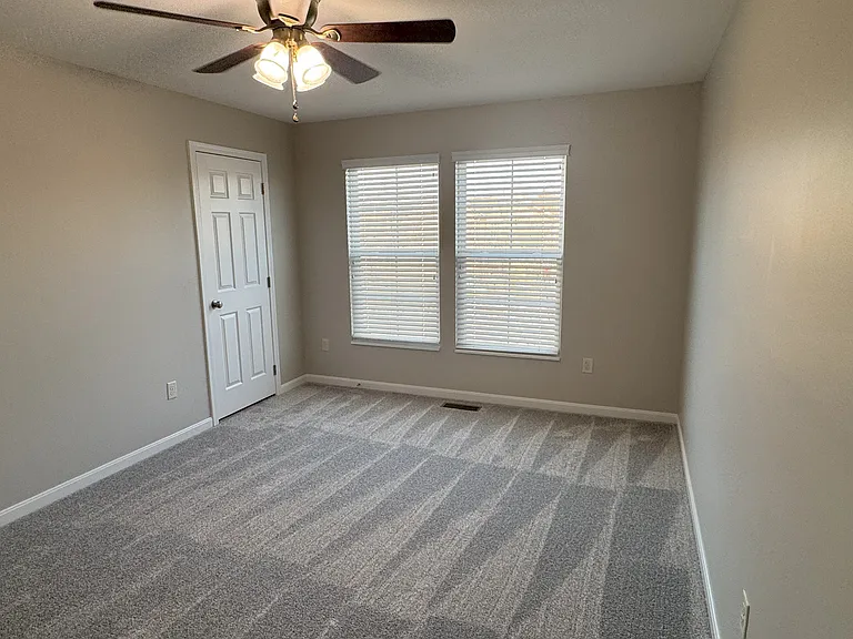4867 Adwell Loop — Photo 16