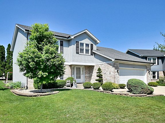 3rd image of 1350 W Barnwall Dr