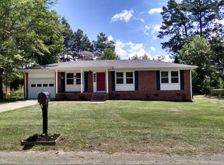 5910 McMillan Cir, Columbia, SC 29212