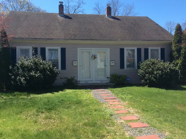306 Tremont St, Taunton, MA 02780