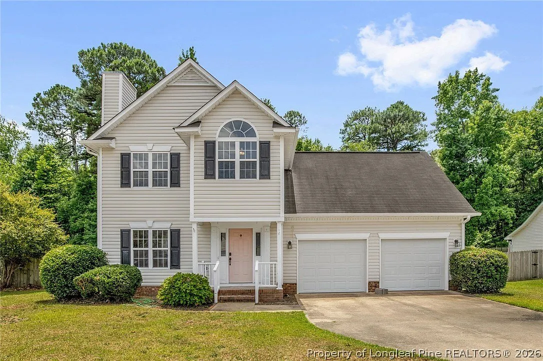 4 bed, 1846 sqft, $2,095 — Photo 2
