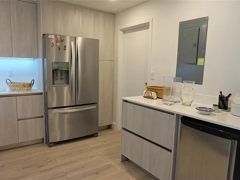 210 Sea View Dr #408 — Photo 10