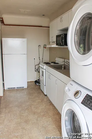 706 W French Pl #3 — Photo 11